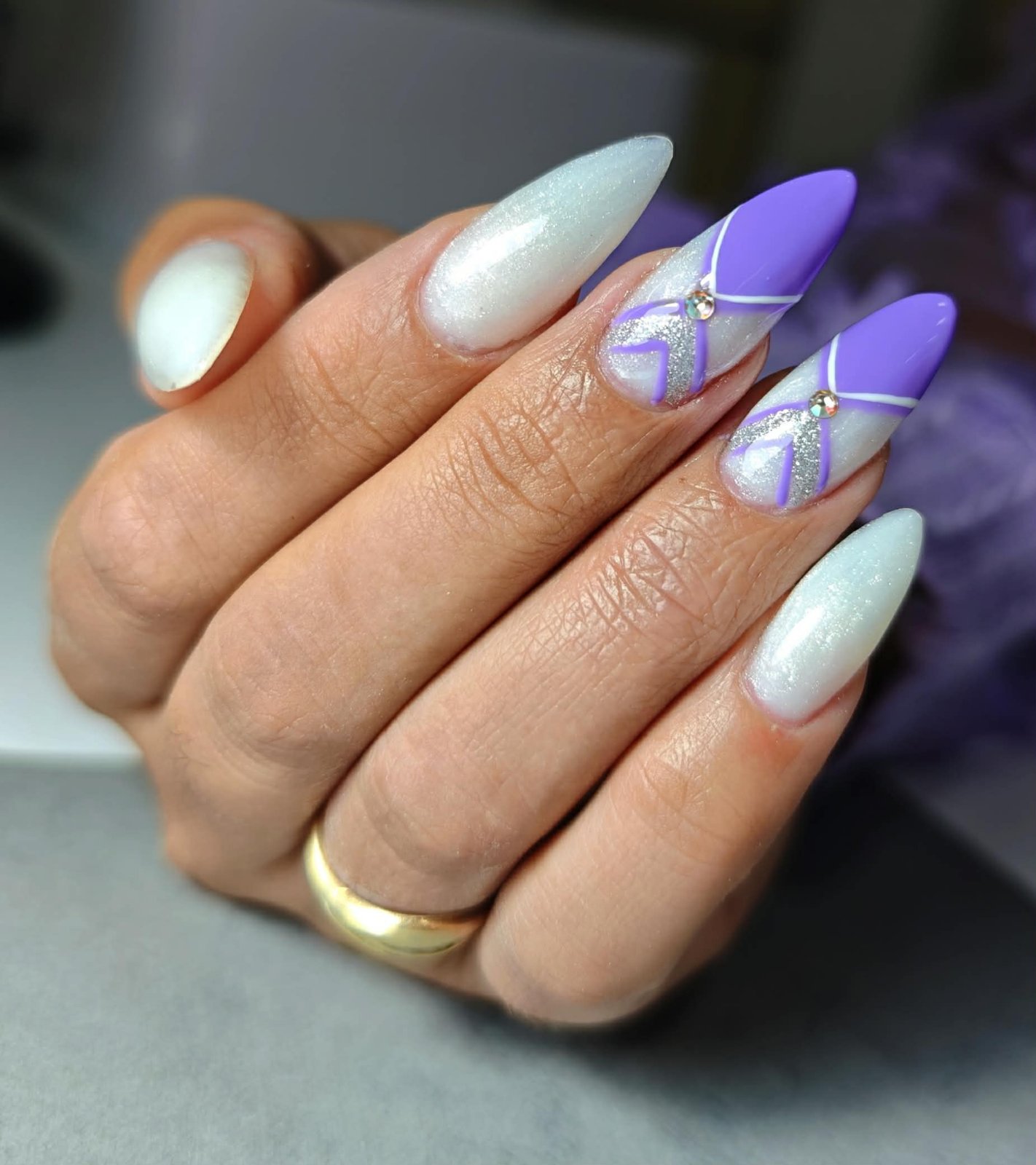 Маникюр Glow art